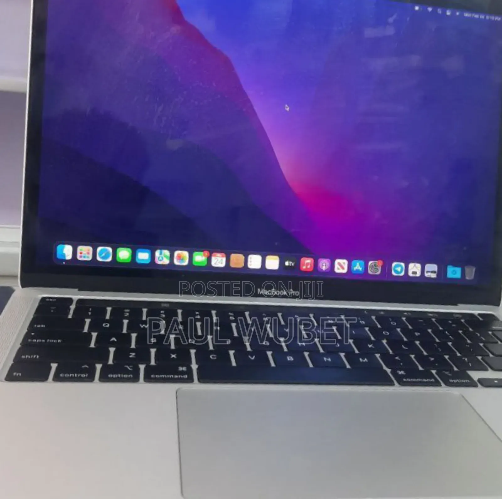 New Laptop Apple MacBook Pro M1 8GB Intel Core i5 SSD 512GB