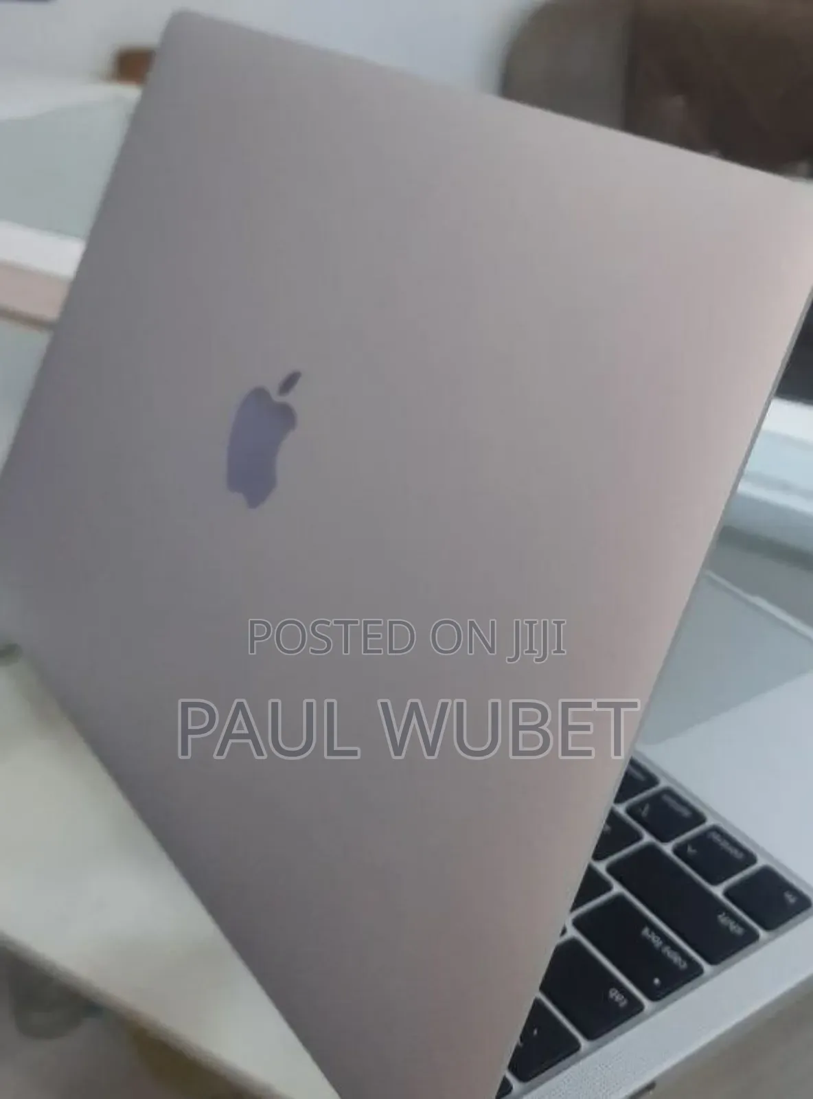 New Laptop Apple MacBook Pro M1 8GB Intel Core i5 SSD 512GB