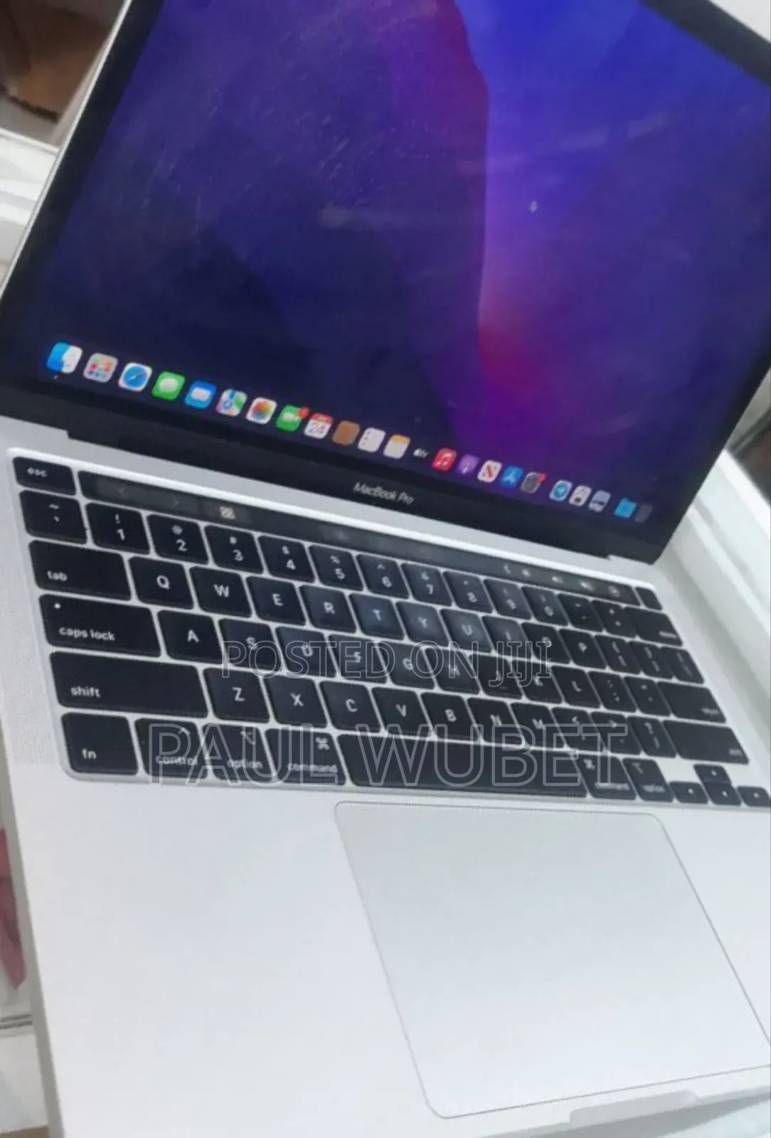 New Laptop Apple MacBook Pro M1 8GB Intel Core i5 SSD 512GB