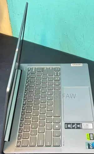 New Lenovo IdeaPad 5 Slim 13th Gen i7 32GB Intel Core i7 SSD 512GB