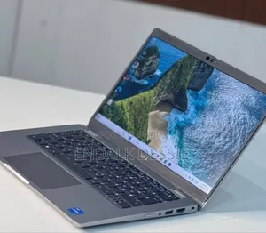 New Laptop Dell Latitude 5330 16GB Intel Core i5 SSD 512GB