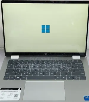 New Laptop HP OmniBook 5 Flip 16GB Intel Core i7 SSD 512GB