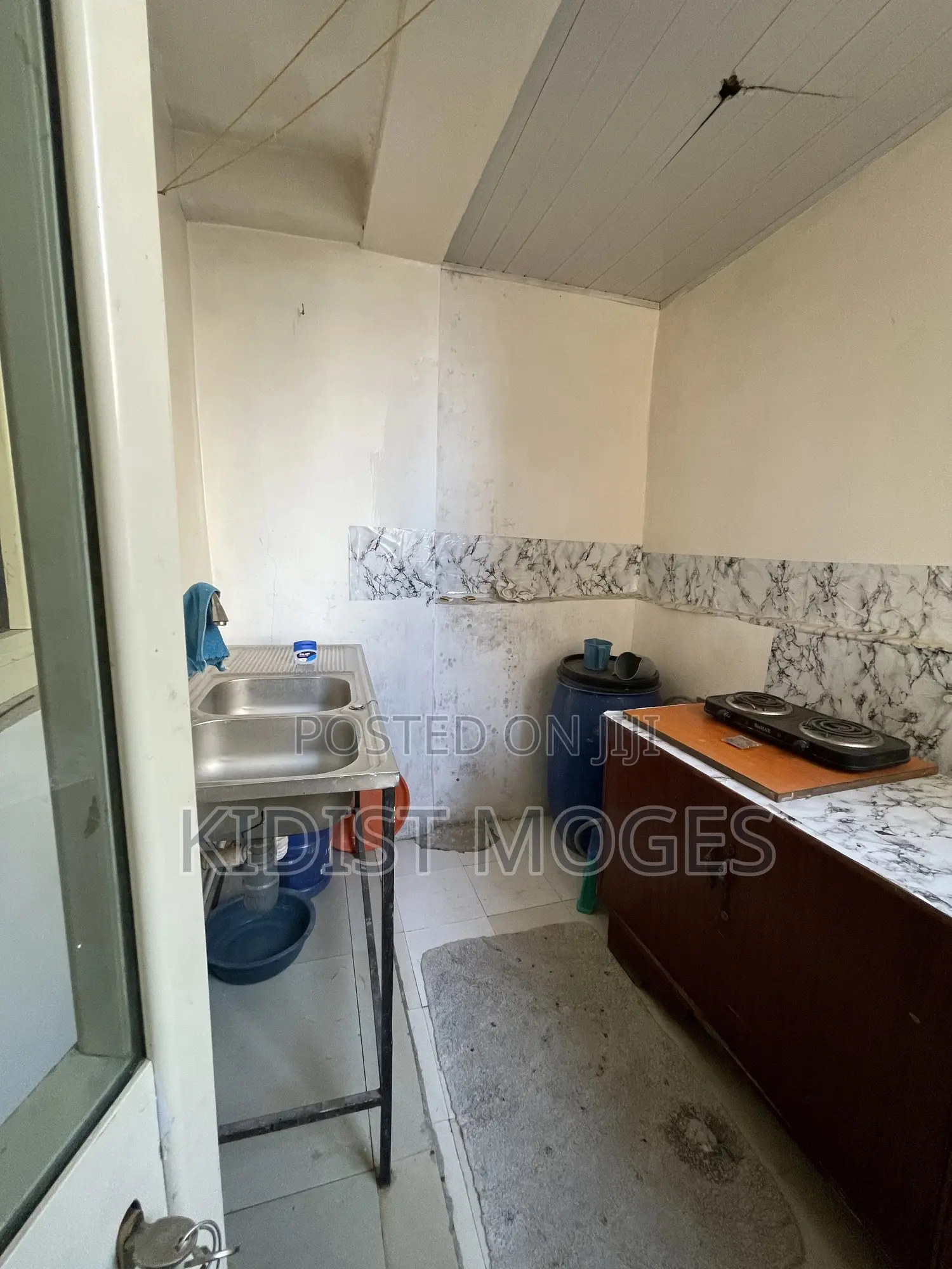 Furnished 1bdrm Condo in 40/60 Condominium, Bole for rent