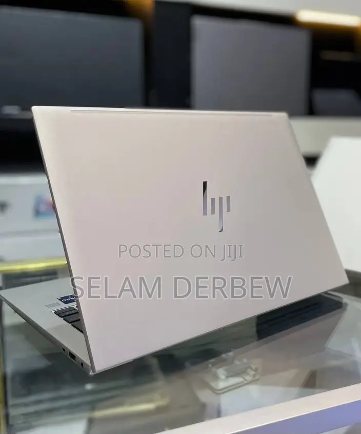 New Laptop HP EliteBook x360 1040 G9 16GB Intel Core i7 SSD 512GB