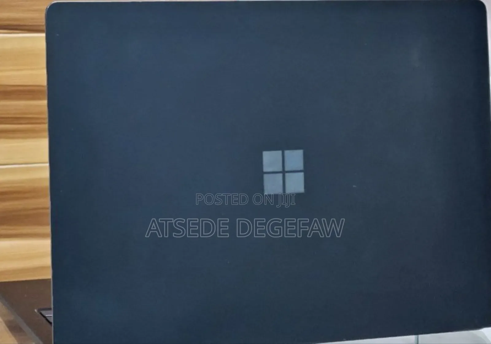 New Laptop Microsoft Surface 16GB Intel Core i7 SSD 256GB