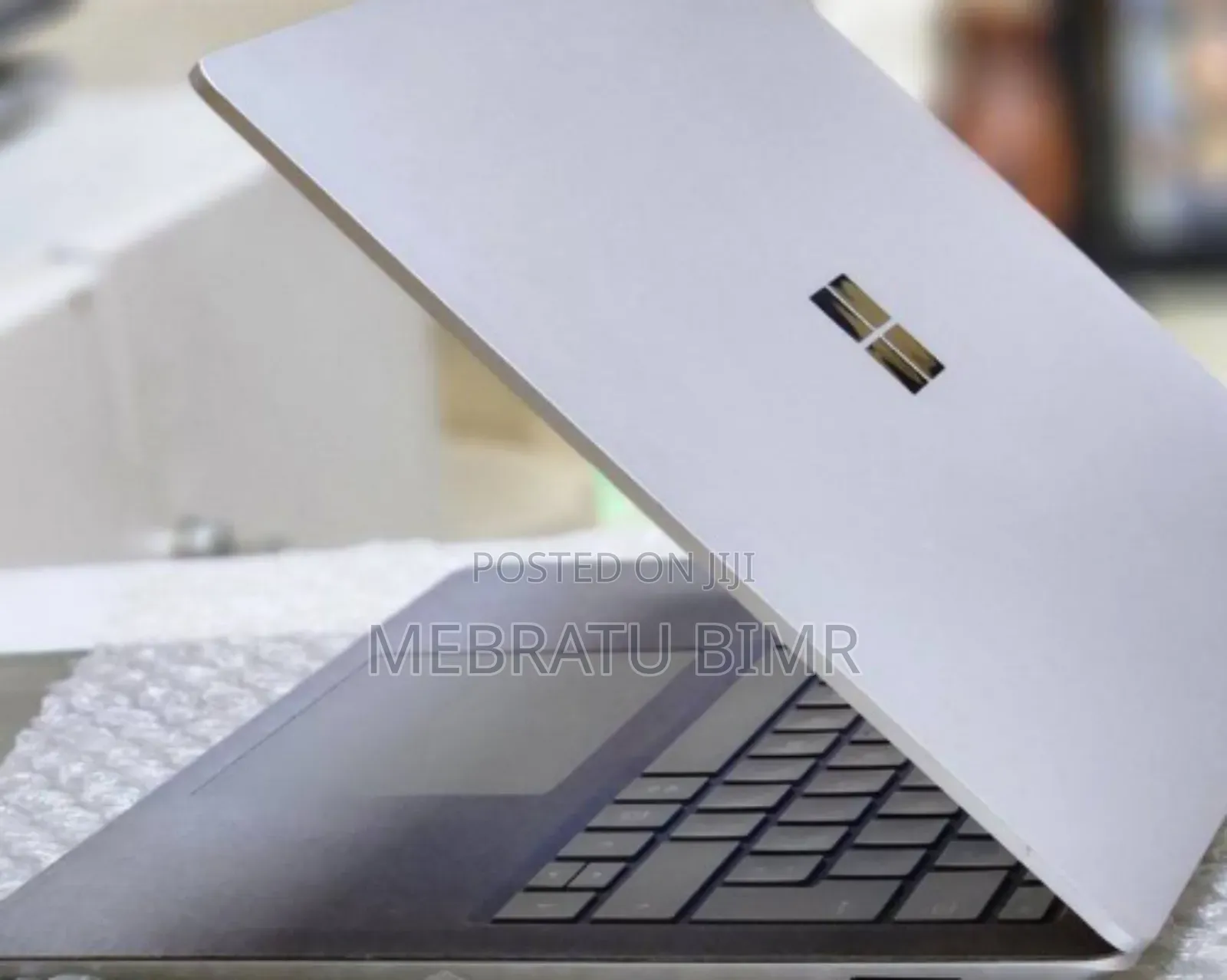 New Laptop Microsoft Surface Laptop 4 8GB Intel Core i5 SSD 512GB
