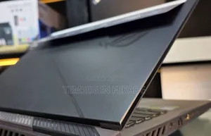 New Laptop Asus ROG Strix Hero II 16GB Intel Core i9 SSD 1T