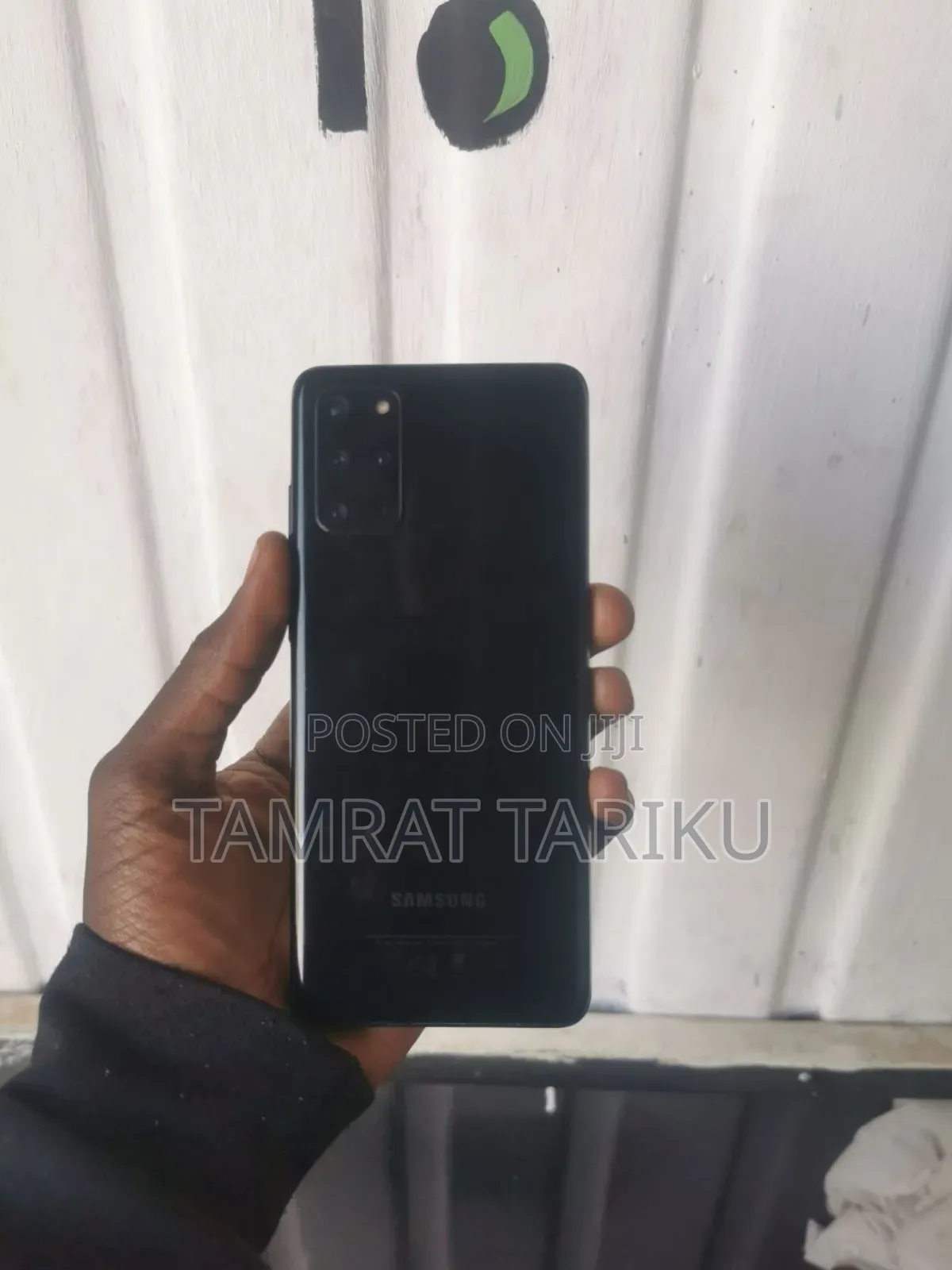 New Samsung Galaxy S20 128 GB Black