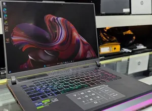 New Laptop Asus ROG Strix G15 16GB Intel Core i9 SSD 1T