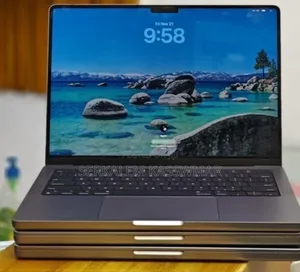 New Laptop Apple MacBook Pro M1 32GB Apple M1 SSD 512GB