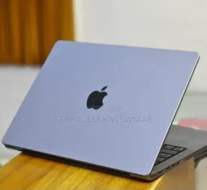 New Laptop Apple MacBook Pro M1 32GB Apple M1 SSD 512GB