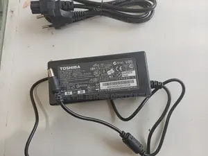Toshiba Chareger Adapter 19v Originalsee