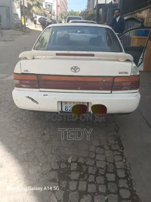 Toyota Carina 2.0 AWD Sedan 1995 White