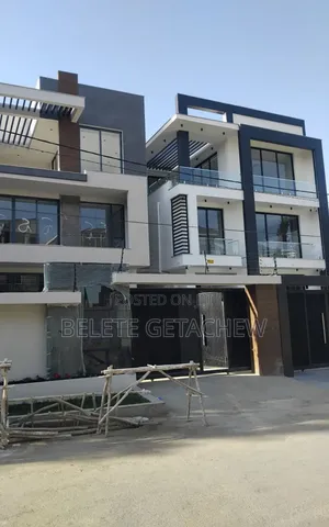 8bdrm House in Ayat Zone, G+2, Bole for sale