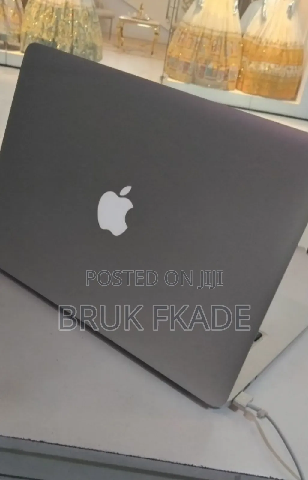 New Laptop Apple MacBook Air 2015 4GB Intel Core i5 SSD 256GB