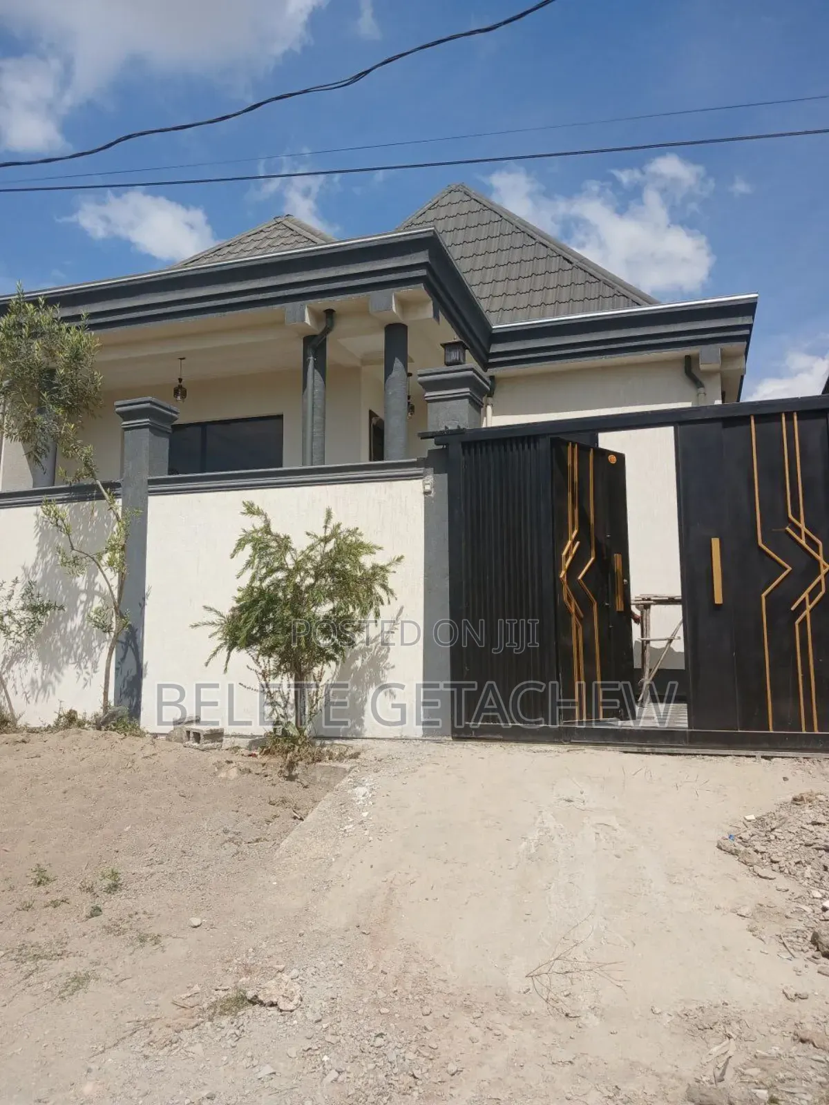 3bdrm Villa in Semit, Villa House, Bole for sale