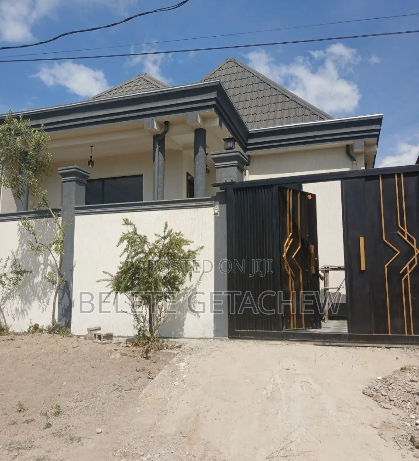 3bdrm Villa in Semit, Villa House, Bole for sale