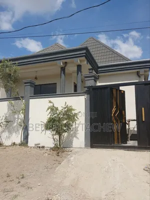 3bdrm Villa in Semit, Villa House, Bole for sale