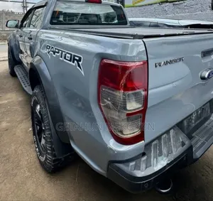 Ford Ranger Wildtrak 2023 Gray