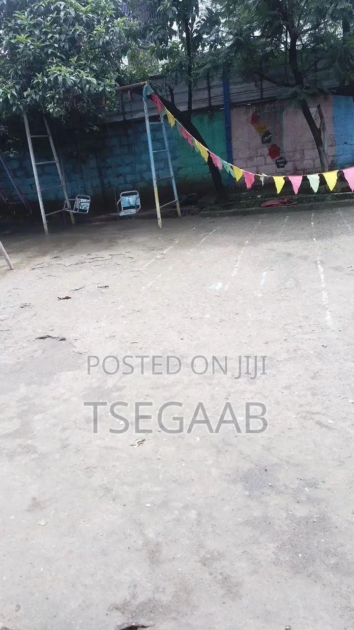 9bdrm Duplex in Kolfe Keranio for rent