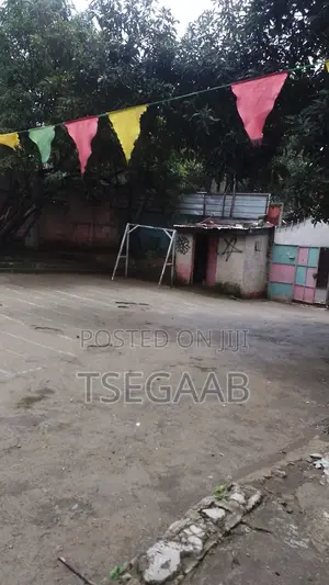 9bdrm Duplex in Kolfe Keranio for rent