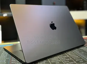 New Laptop Apple MacBook 16GB Apple M4 SSD 1T