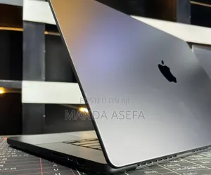 New Laptop Apple MacBook Pro 16GB Apple M4 SSD 1T