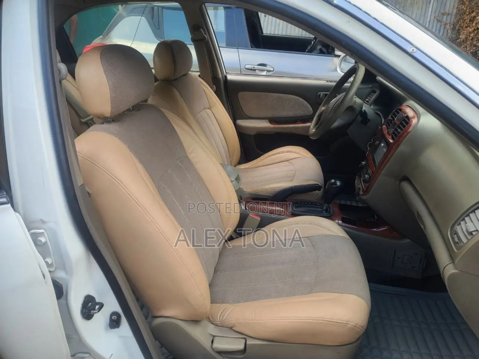 Hyundai Sonata 2002 White