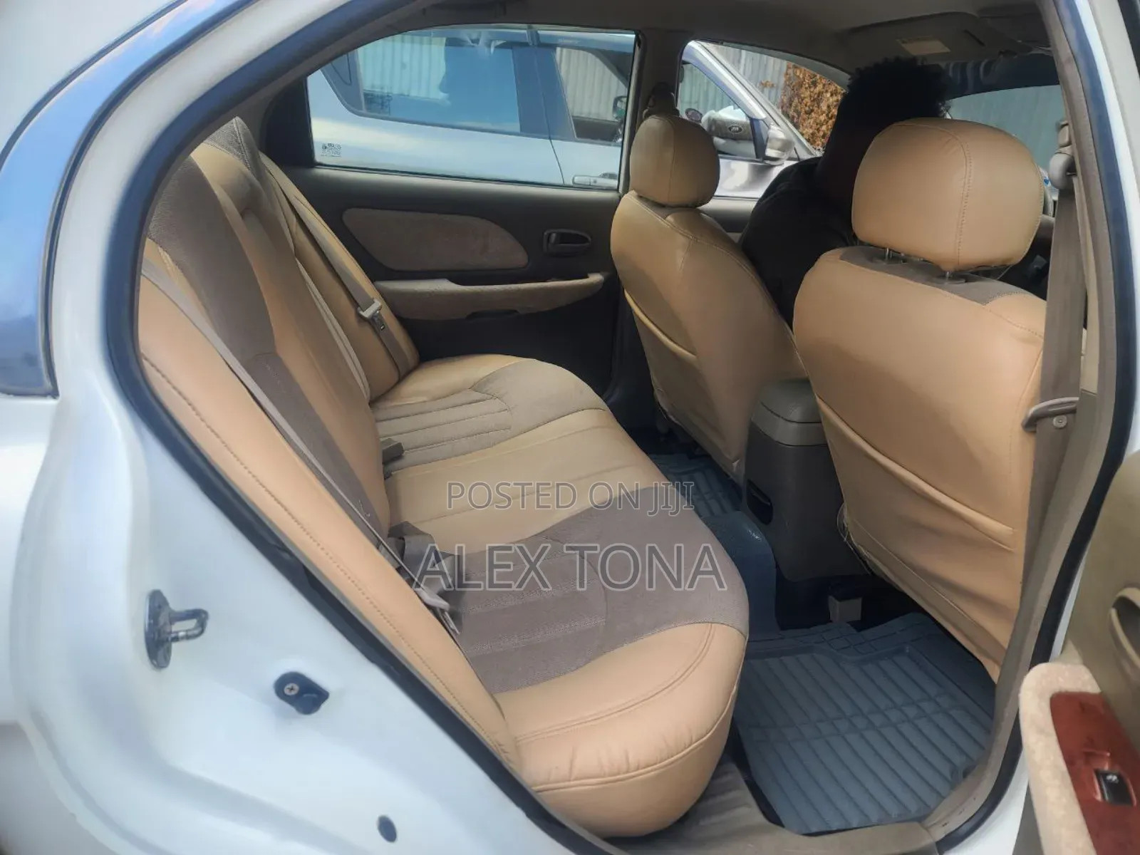 Hyundai Sonata 2002 White