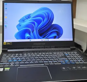 New Laptop Acer Predator Helios 300 16GB Intel Core i7 SSD 512GB