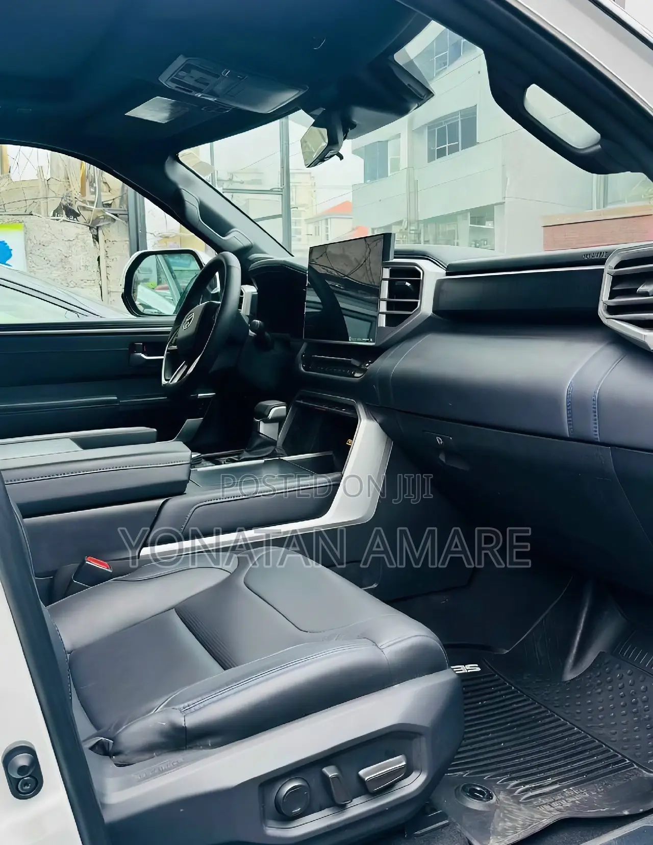 Toyota Sequoia Capstone 4WD 2024 White