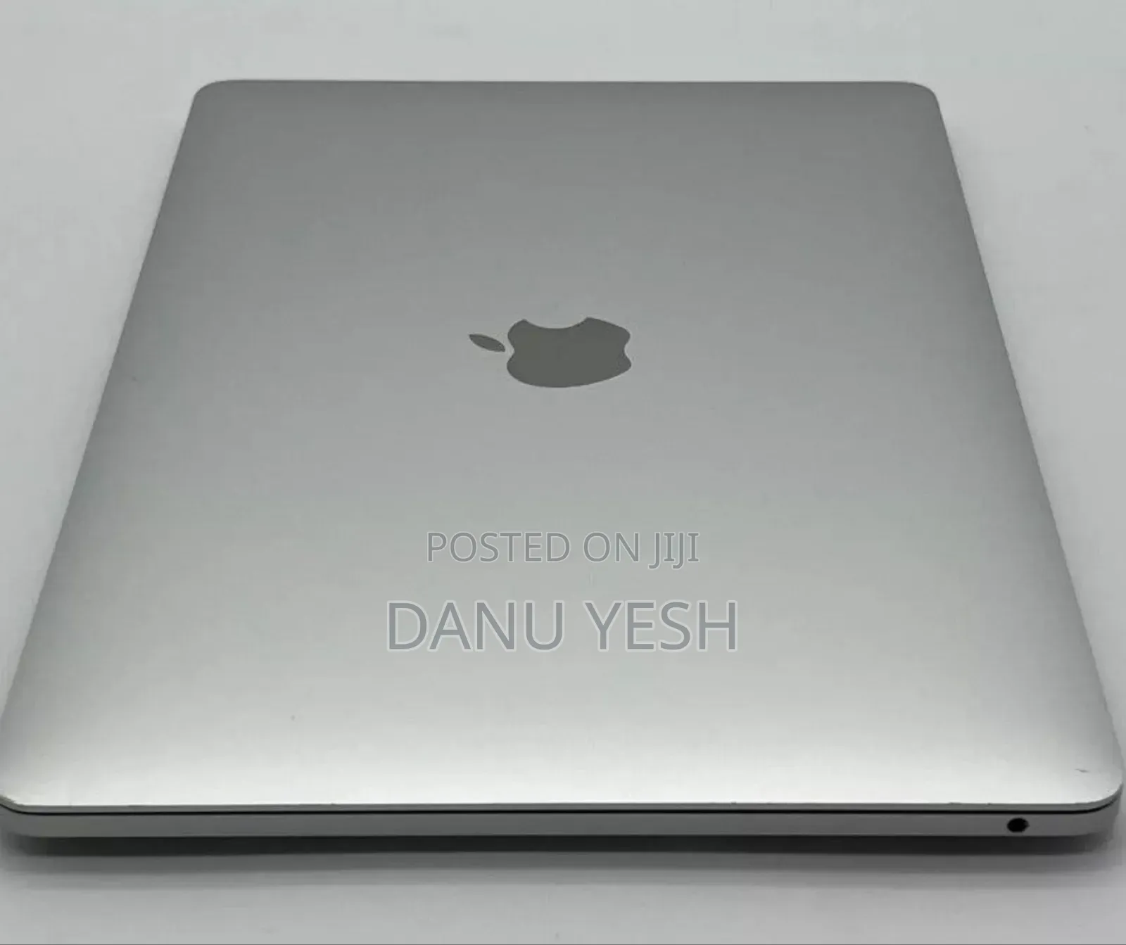 New Laptop Apple MacBook Pro 2017 16GB Intel Core i7 SSD 256GB