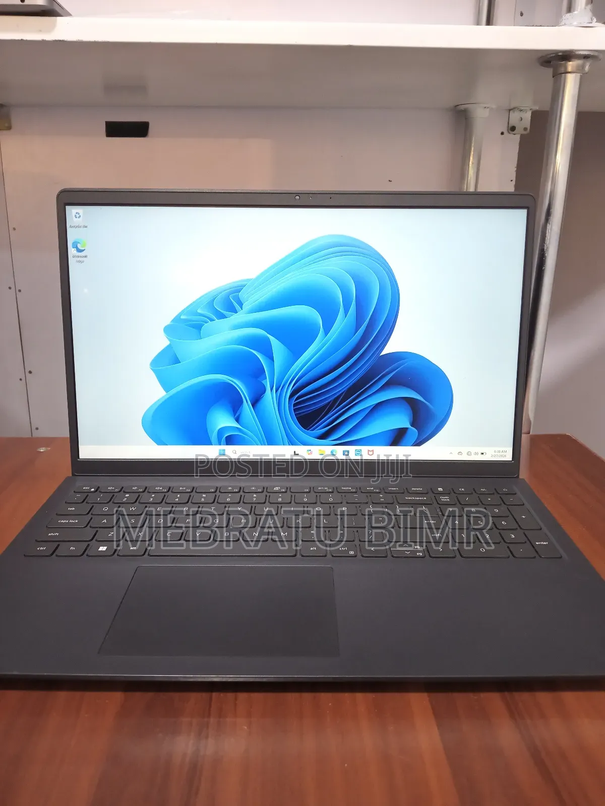 New Laptop Dell Inspiron 15 16GB AMD Ryzen 7 SSD 512GB