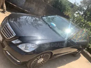 Mercedes-Benz C180 2012 Black