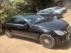 Mercedes-Benz C180 2012 Black