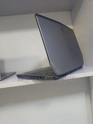New Laptop Alienware M15 r3 16GB Intel Core i5 SSD 256GB