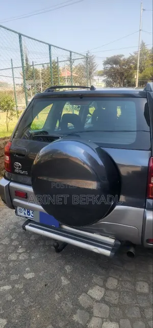 Toyota RAV4 1.8 2005 Blue