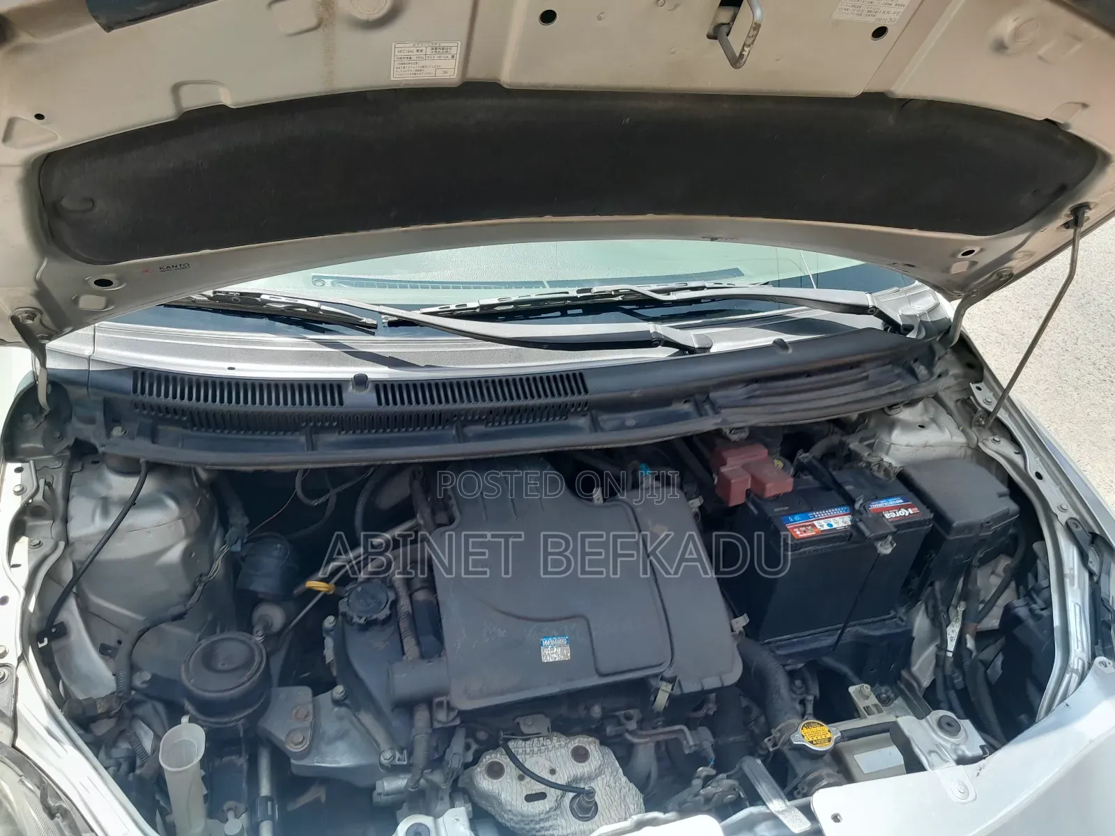 Toyota Yaris 2010 Silver