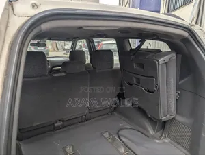 Toyota Land Cruiser Prado 2004 White