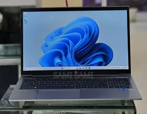 New Laptop HP ZBook Power G7 16GB Intel Core i7 SSD 512GB