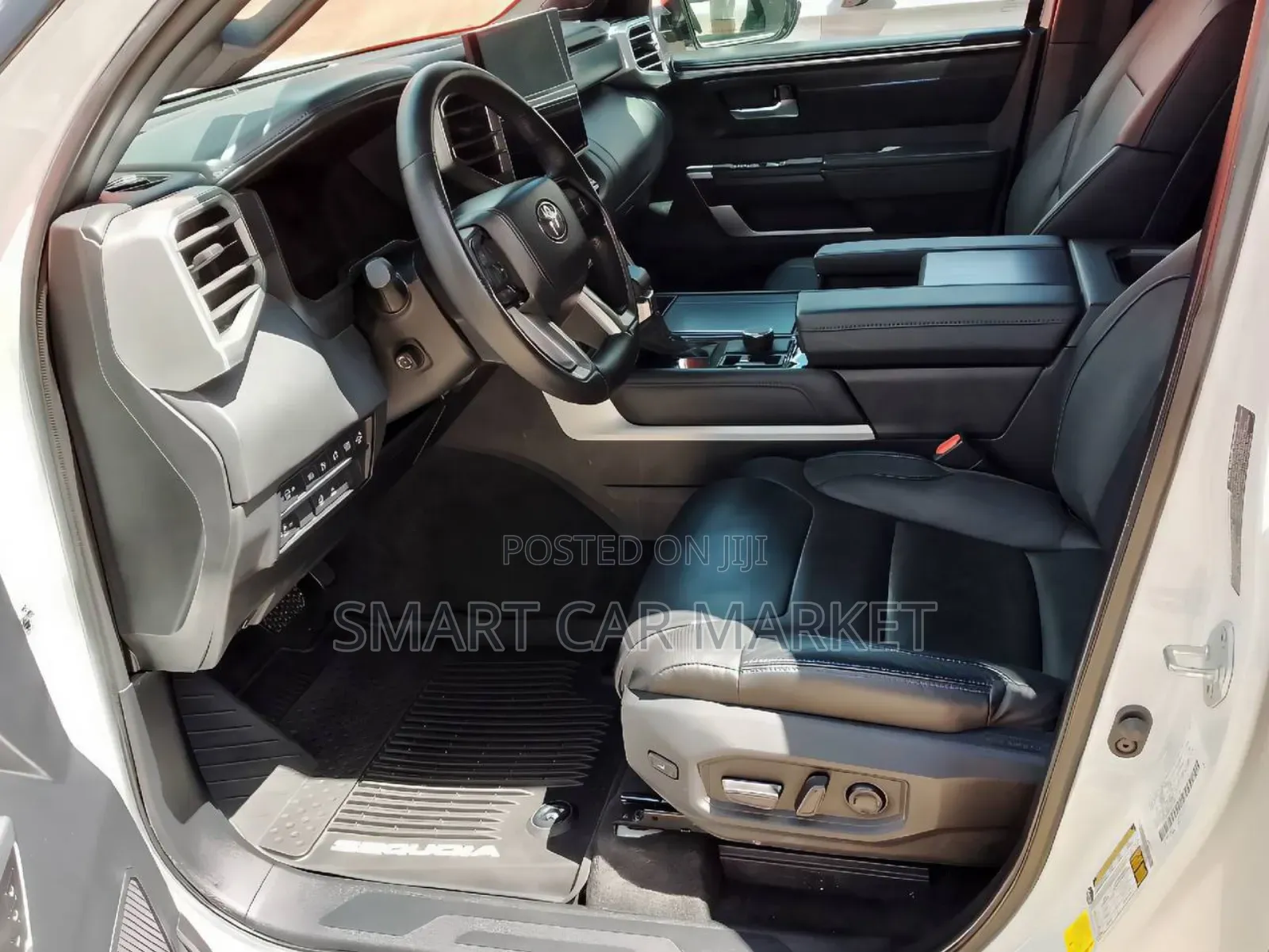 Toyota Sequoia Platinum 4WD 2024 White