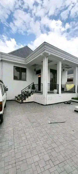 3bdrm House in Bole for sale