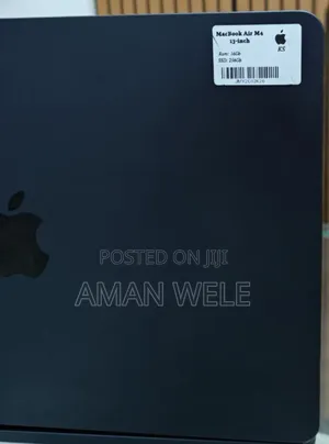 New Laptop Apple MacBook Air 2025 M4 13-inch 16GB Apple M4 SSD 256GB