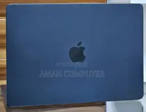 New Laptop Apple MacBook Air 2025 M4 13-inch 16GB Apple M4 SSD 256GB