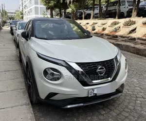 Nissan Juke 2021 White