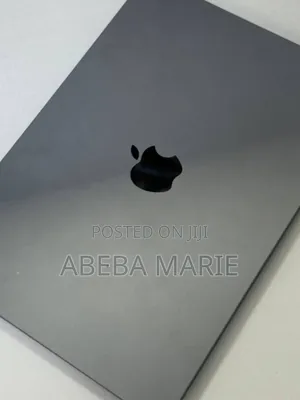 New Laptop Apple MacBook Air 2022 M2 16GB Apple M2 SSD 256GB