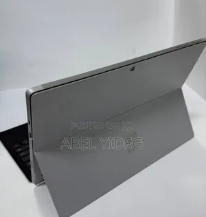New Laptop Microsoft Surface Pro 7 16GB Intel Core i5 SSD 256GB