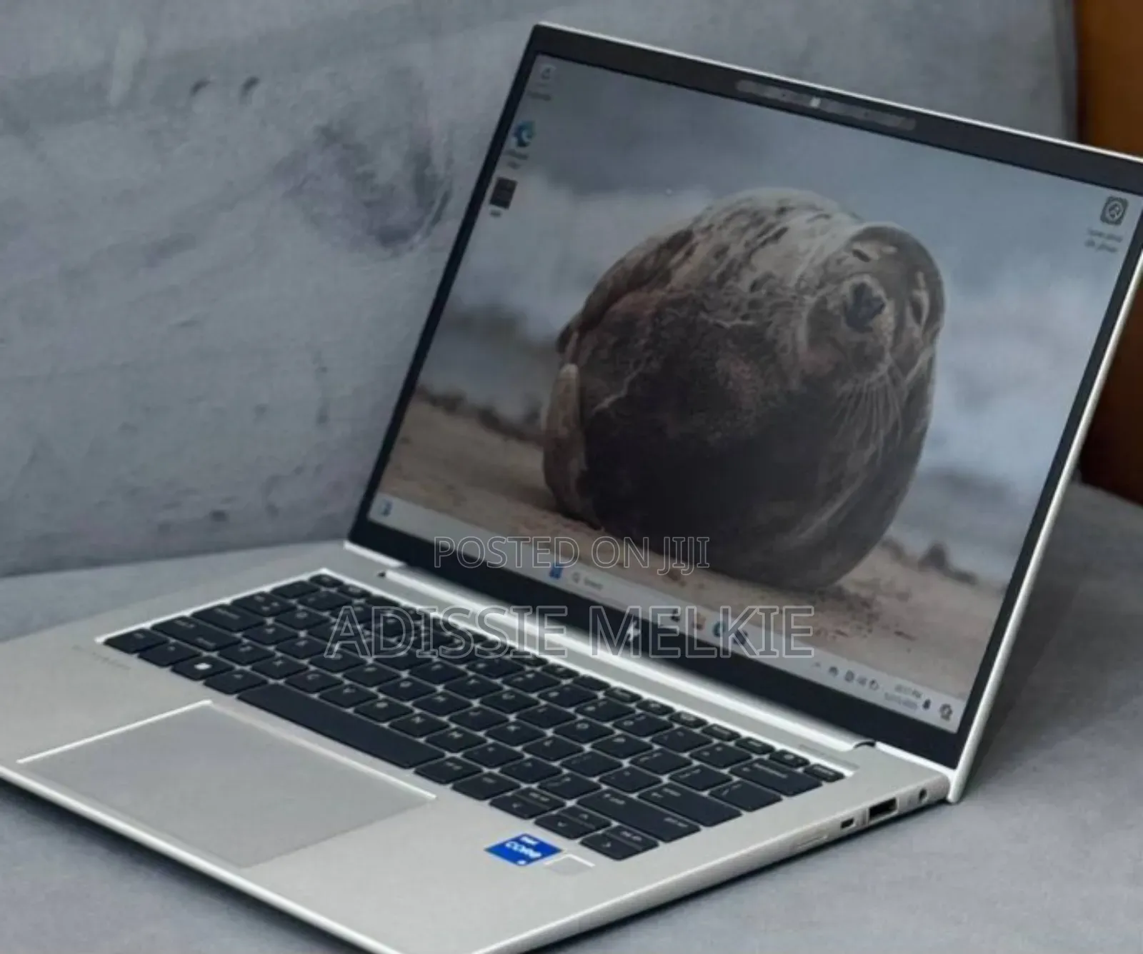 New Laptop HP EliteBook 840 G9 16GB Intel Core i5 SSD 512GB