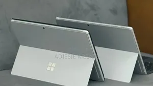 New Laptop Microsoft Surface Pro 7 8GB Intel Core i5 SSD 256GB