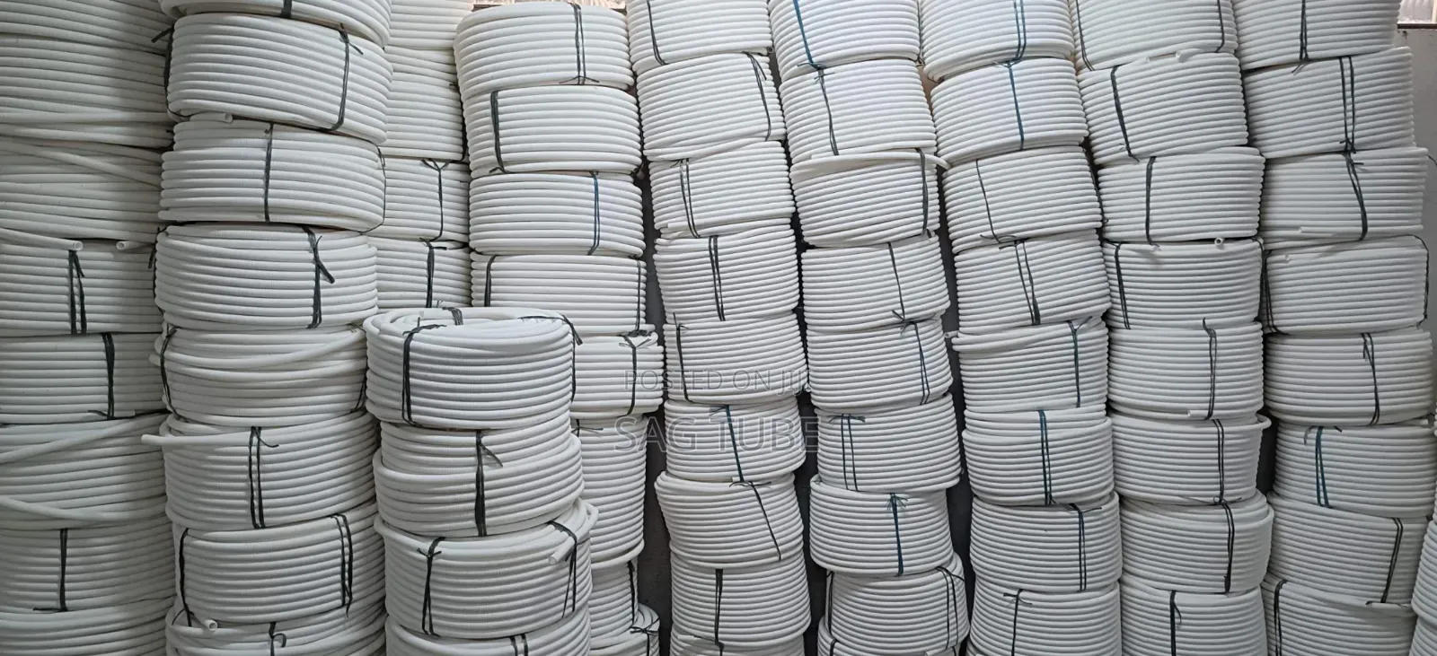 White ጉሮሮ ኮንዲት